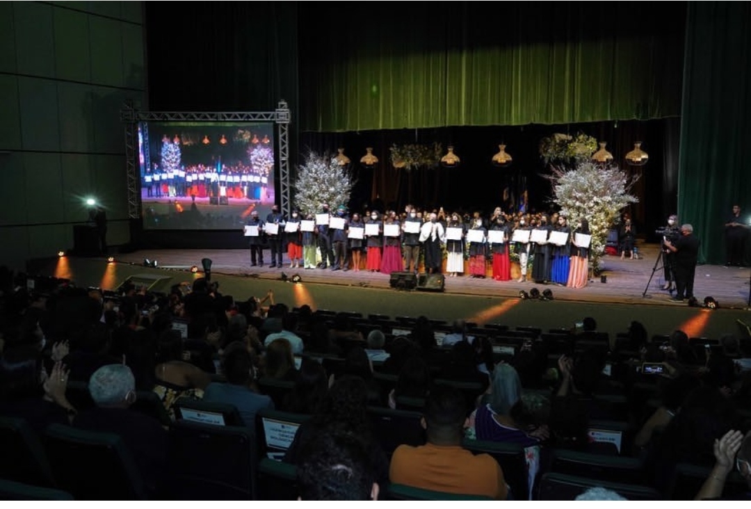 Colação de grau presencial