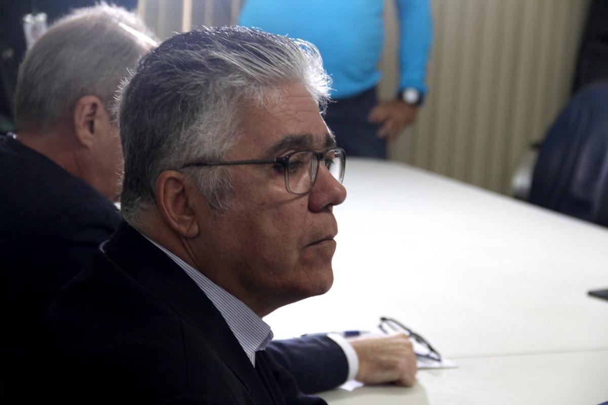 reitor anísio