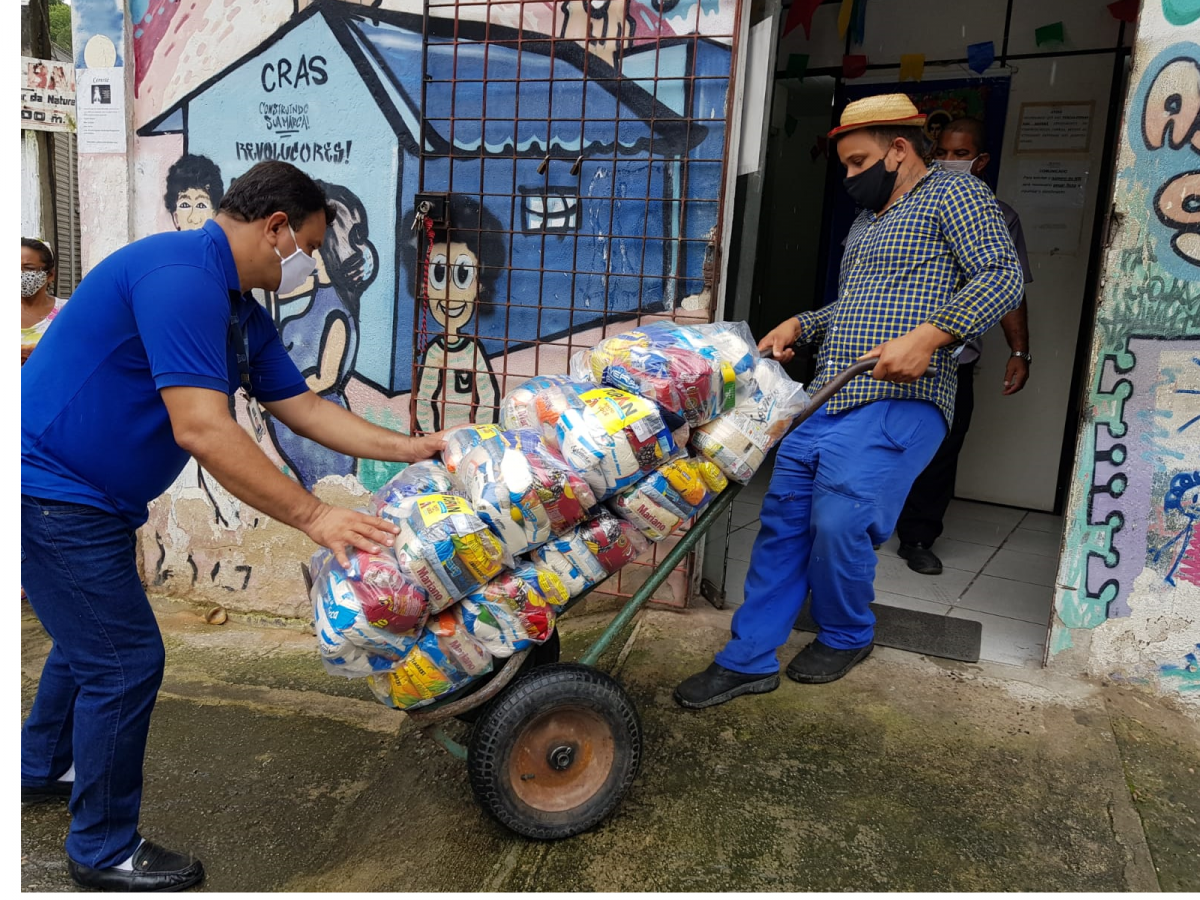 entrega de donativos